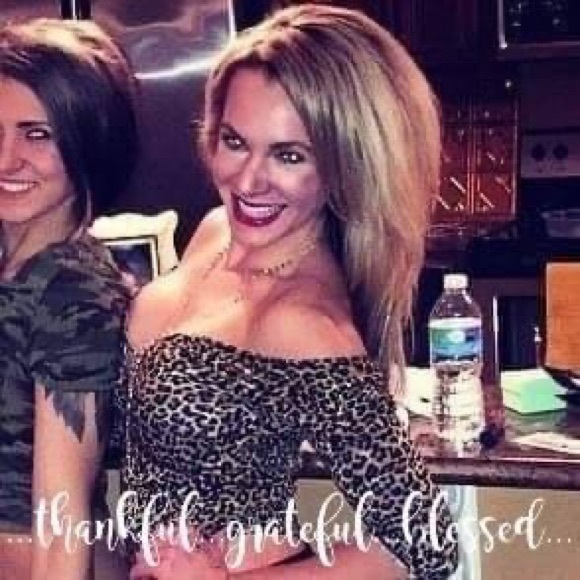 Meet your Posher, Chanel - Picture 2 of 3